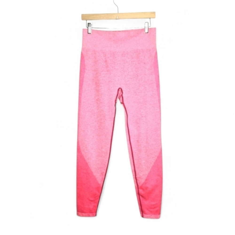 PINK Victoria Secret seamless leggings. Coral/pink, size large.